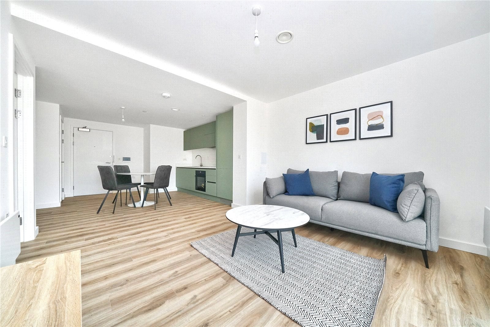 Flat Kimpton Road in Luton