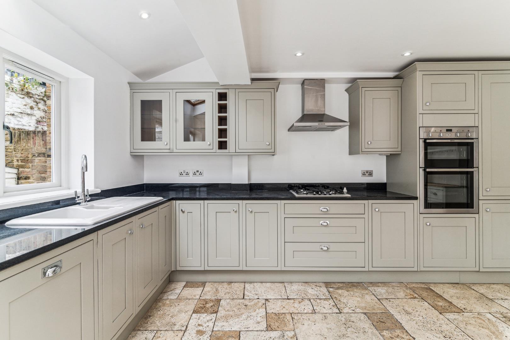 House Cranbrook Road in Greater London