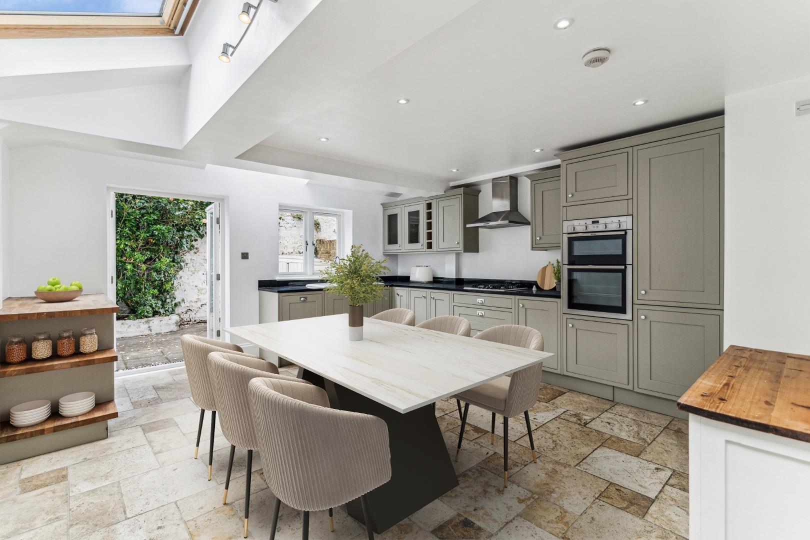 House Cranbrook Road in Greater London