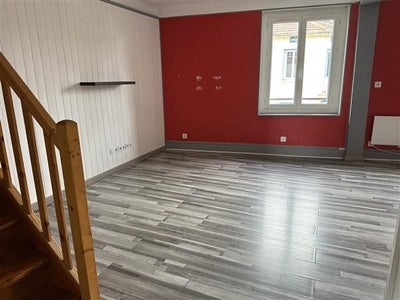 Flat Rue Jeanne d'Arc in Bas-en-Basset