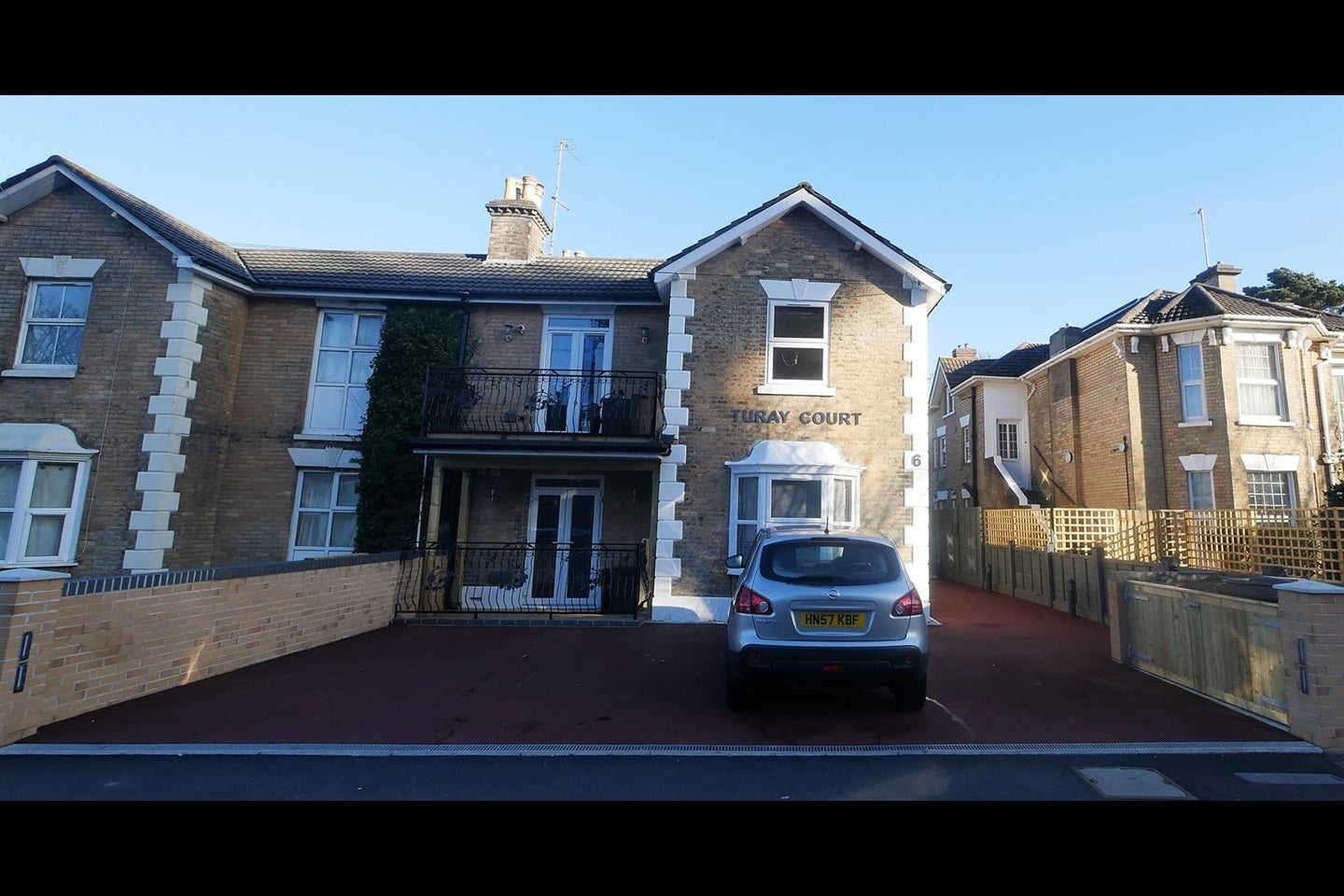 Flat St. Swithun's Road in Bournemouth
