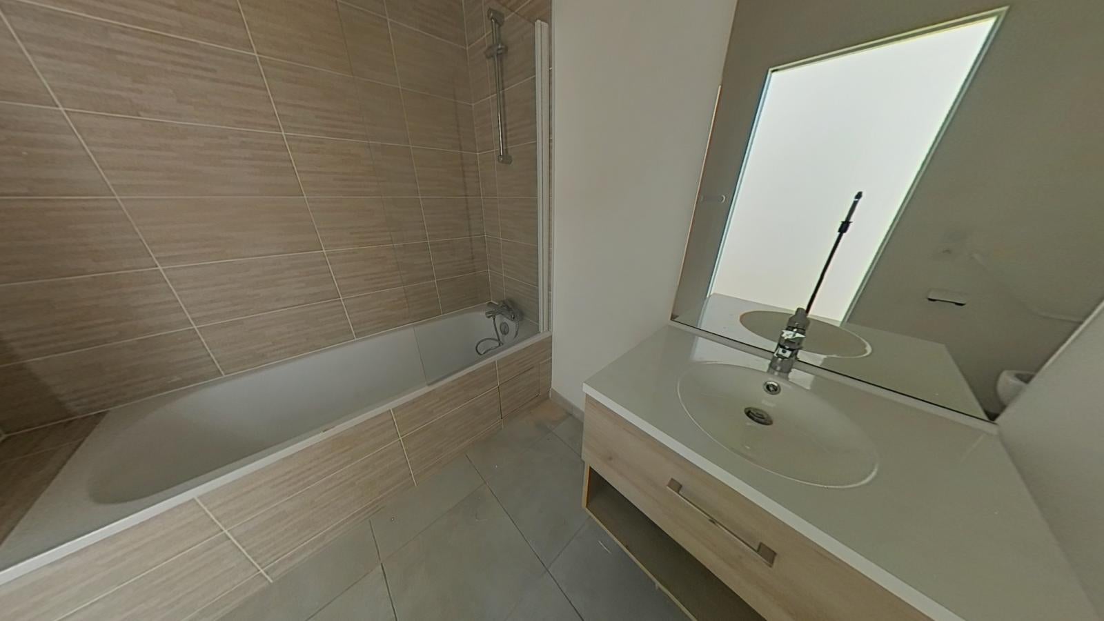 Appartement Rue du Docteur Socrates à Saint-Ouen-sur-Seine