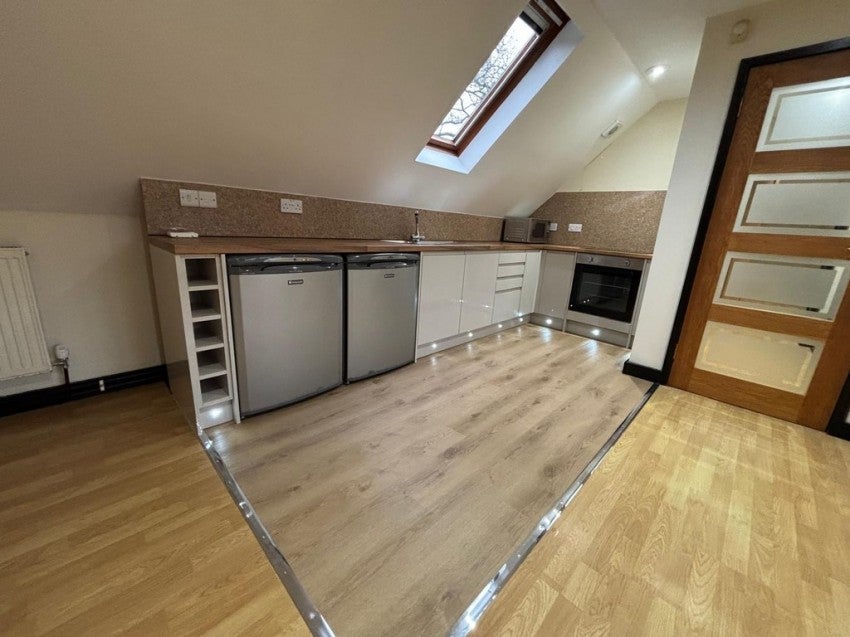 Flat Heatherlands Road in Southampton