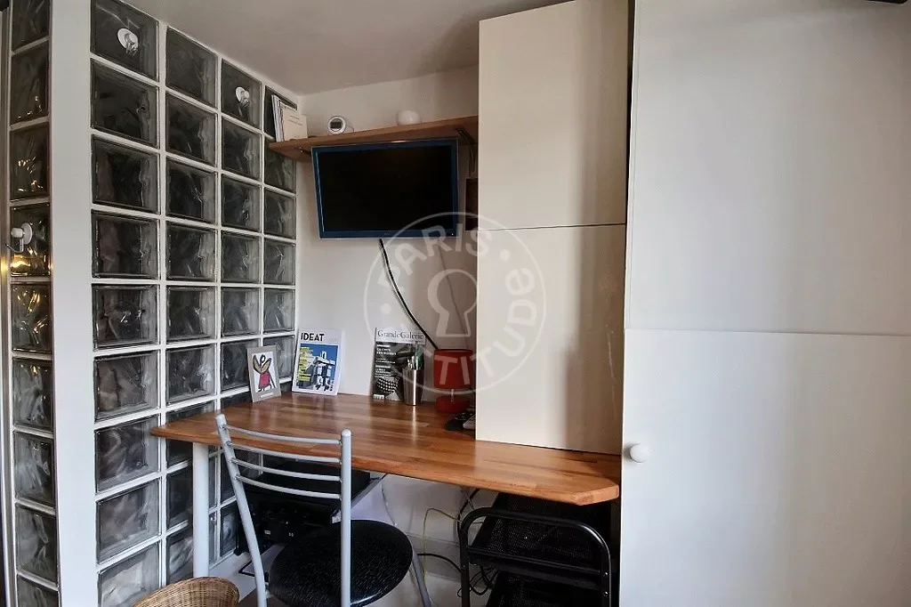 Appartement Rue Ferdinand Duval à Paris