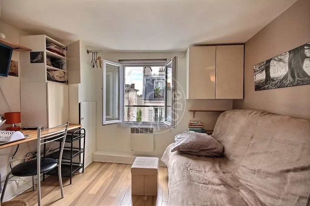 Appartement Rue Ferdinand Duval à Paris