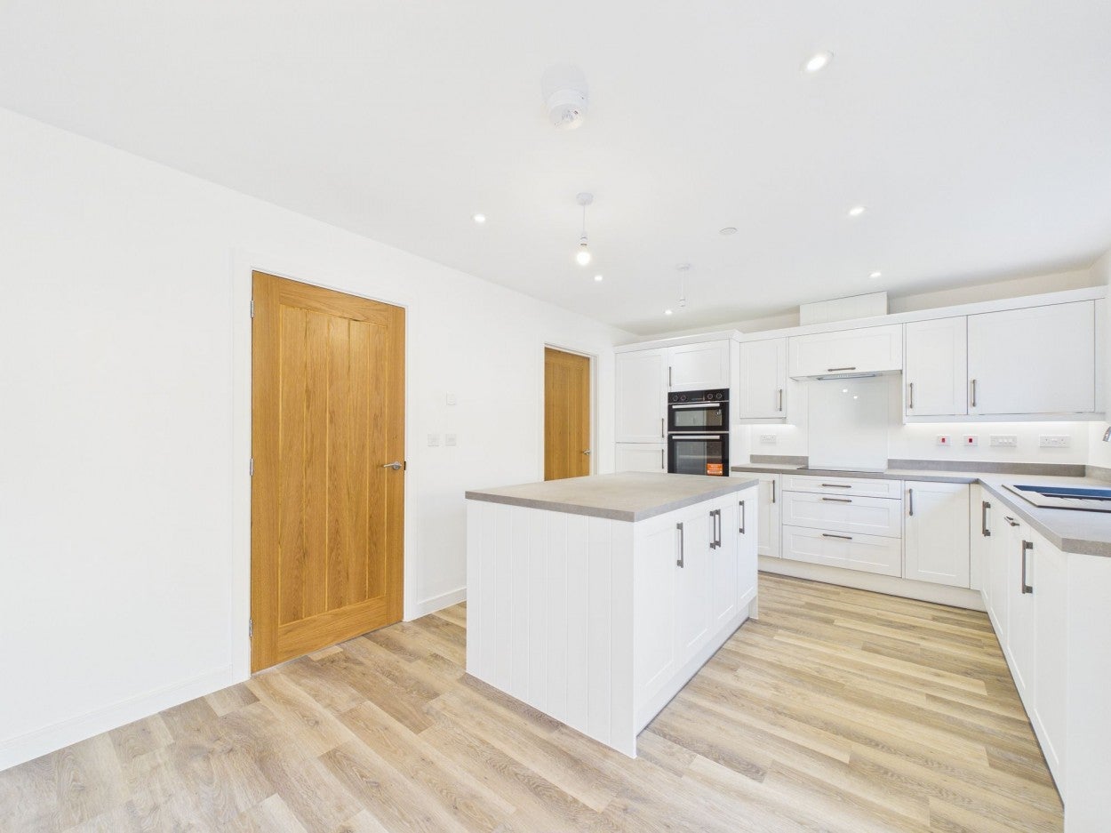 House B4521 in Cross Ash