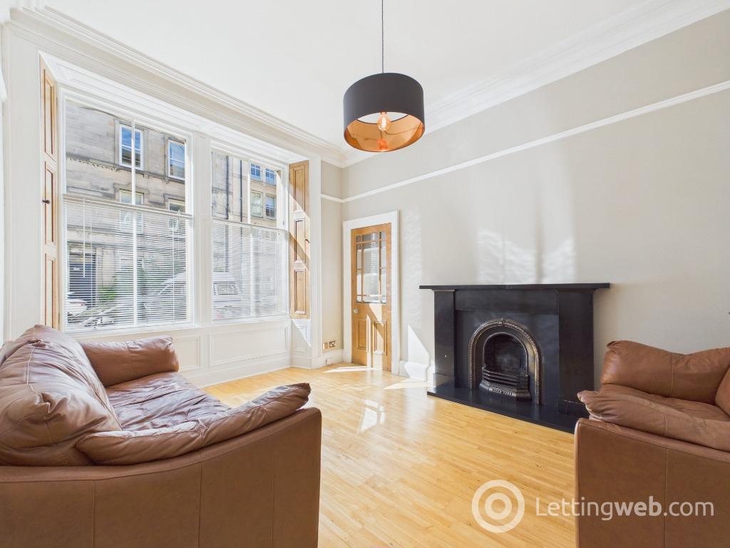 Flat Valleyfield Street in City of Edinburgh