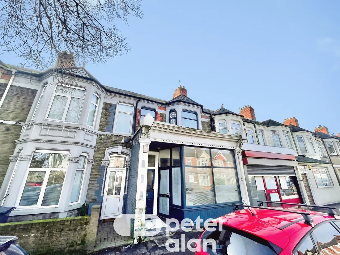 Flat Corporation Road in Cardiff