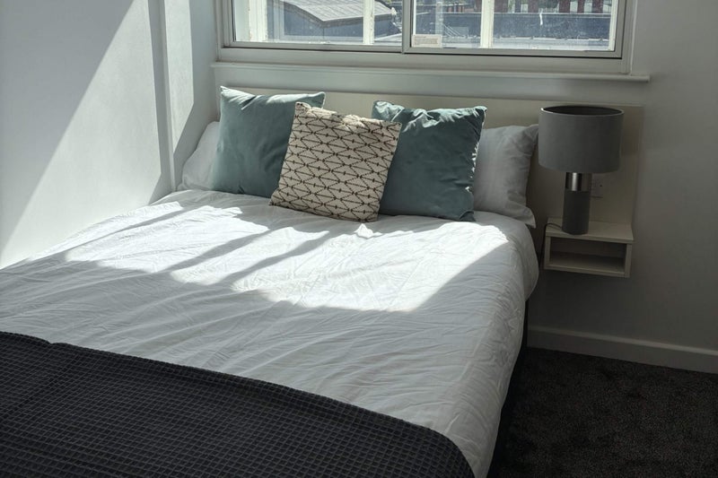 Room Surrey Street in Sheffield