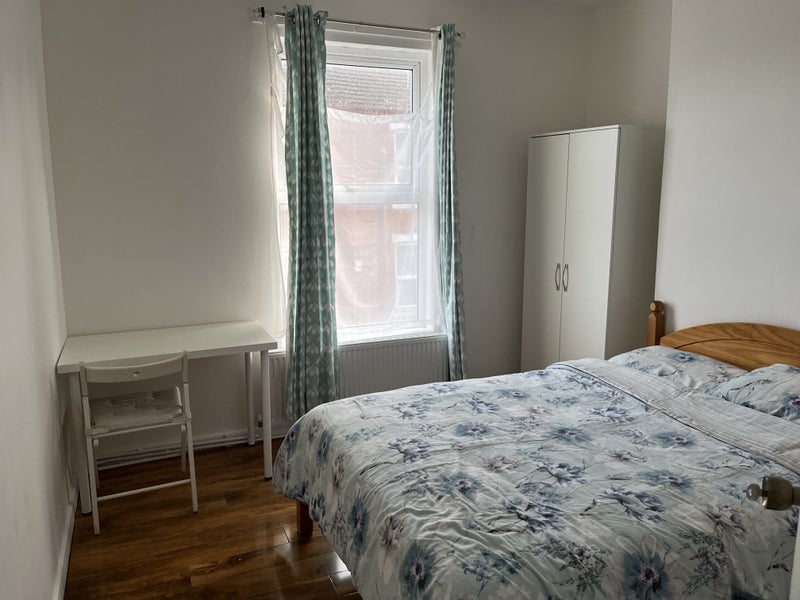 Room Denman Street Central in Nottingham