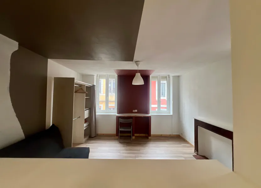 Appartement Place Henry Bordes à Tarbes