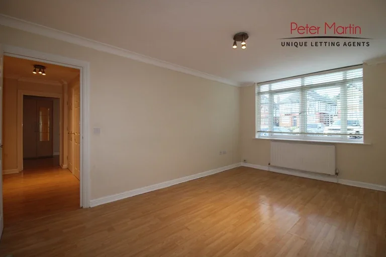 Flat Portsdown Mews in Greater London