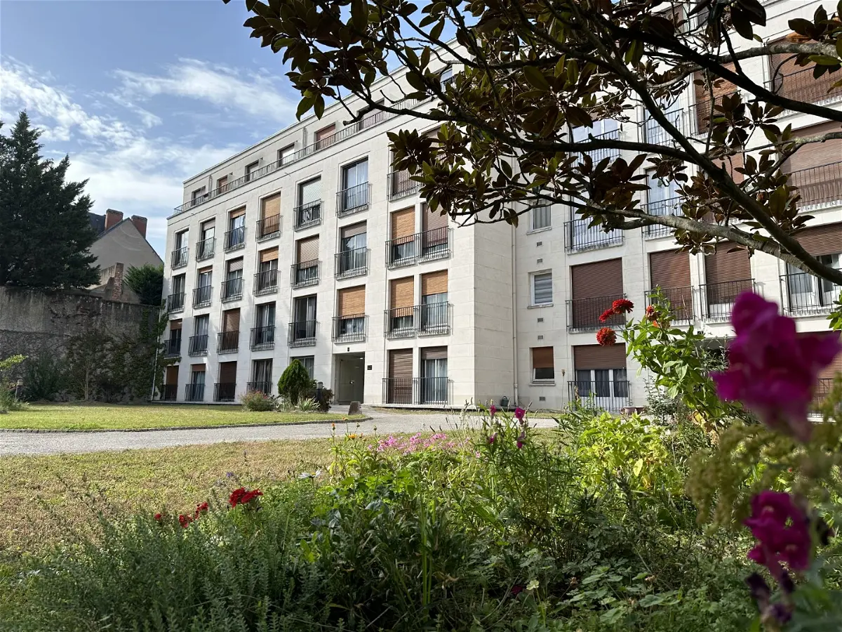 Flat Avenue du Docteur Jean Laigret in Blois