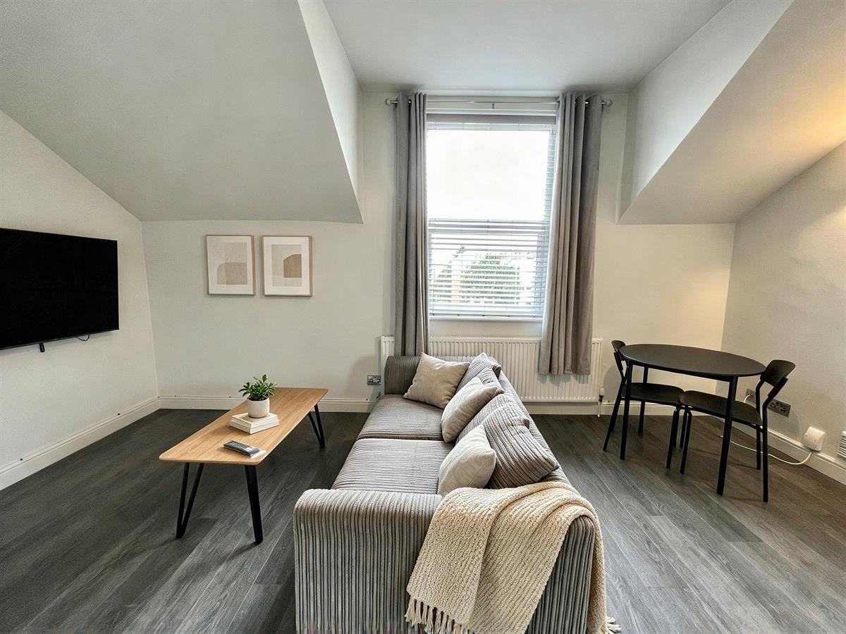 Flat Melton Grove in Rushcliffe