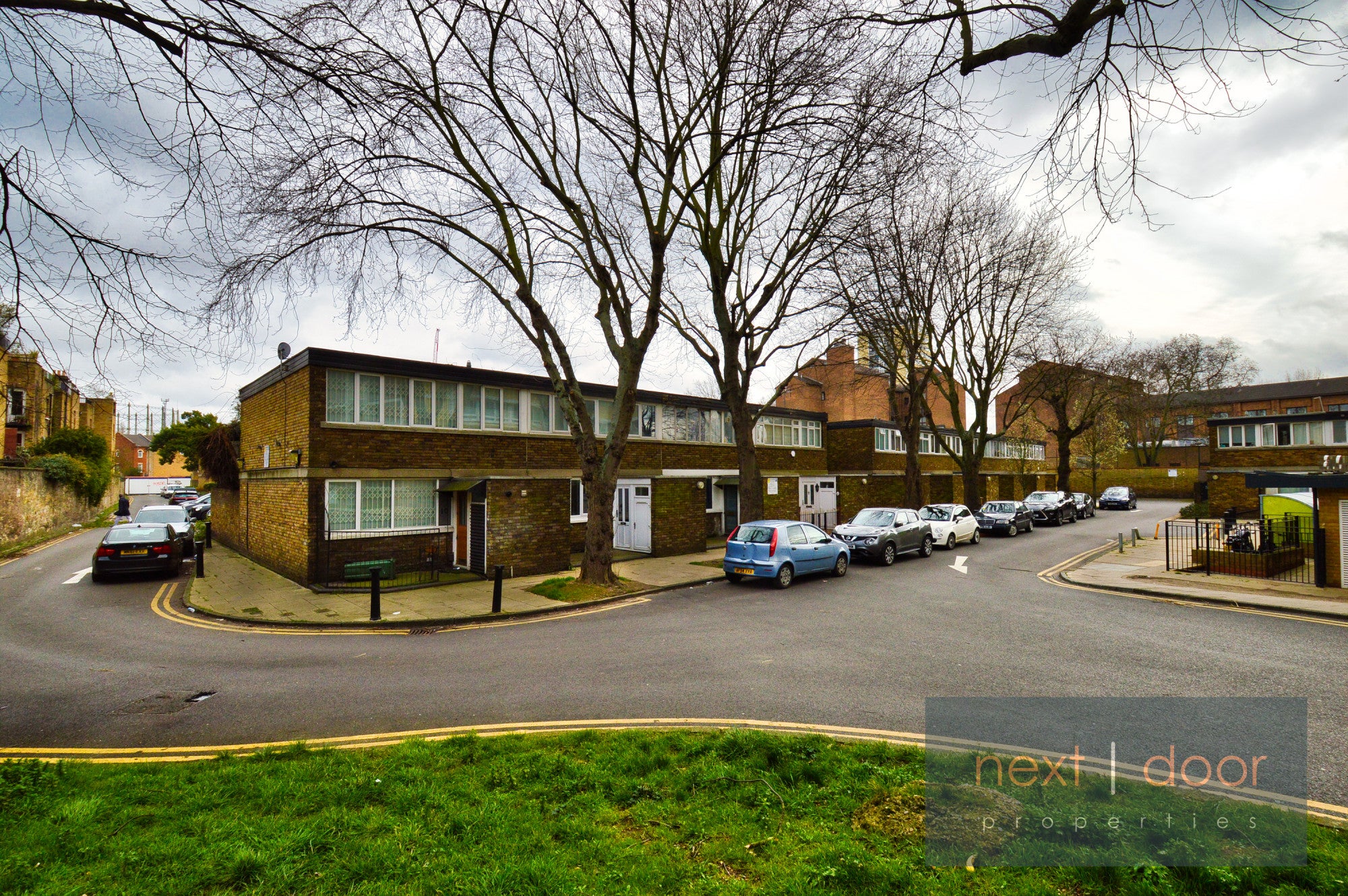 House Ebbisham Drive in Greater London