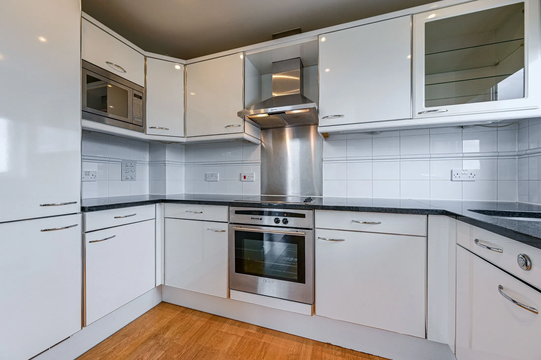Flat Glaisher Street in Greater London