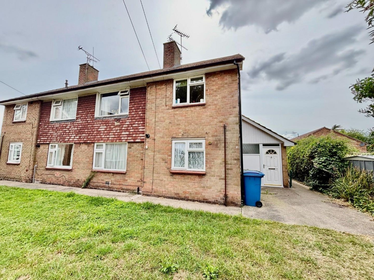 Flat Hillsyde Avenue in Bassetlaw