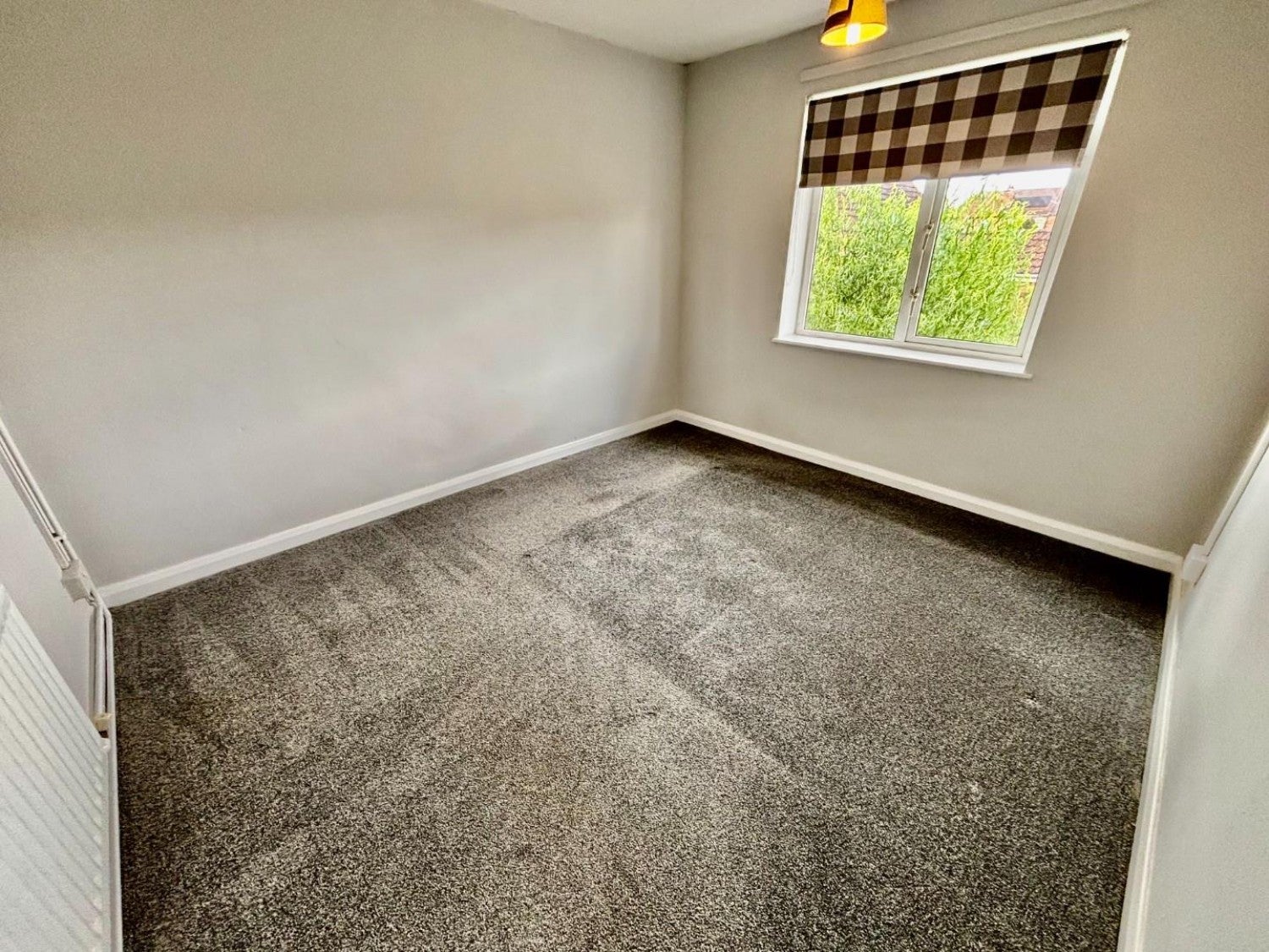 Flat Hillsyde Avenue in Bassetlaw