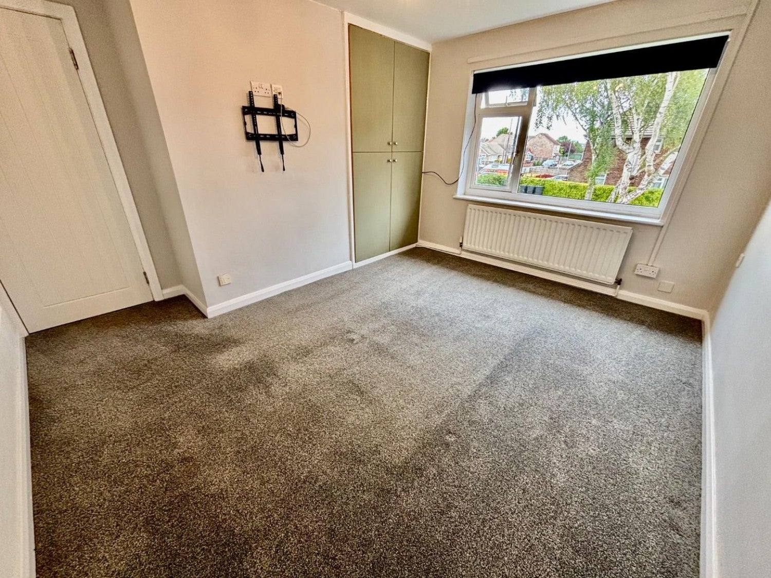 Flat Hillsyde Avenue in Bassetlaw