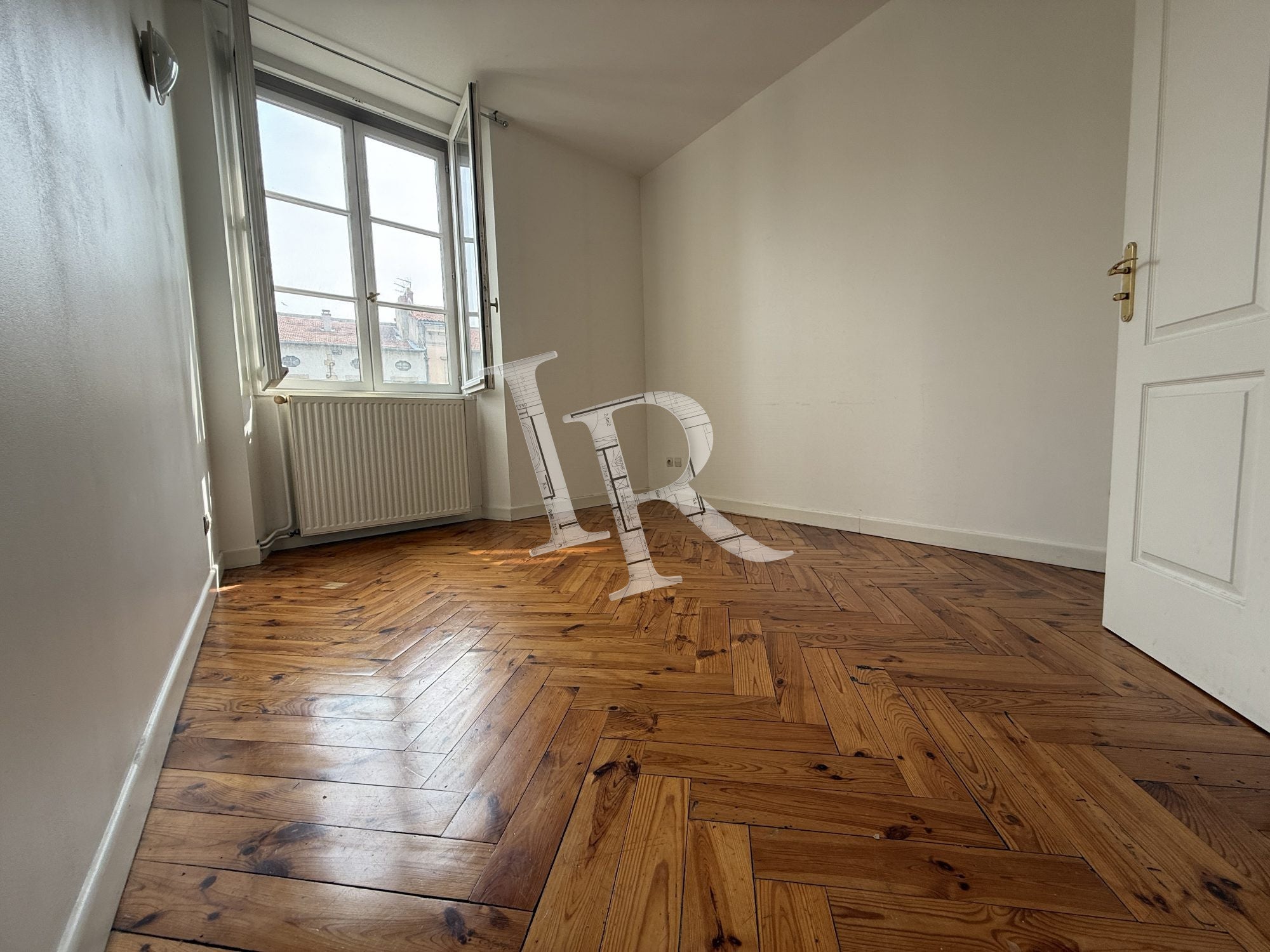 Flat Boulevard Saint-Louis in Le Puy-en-Velay