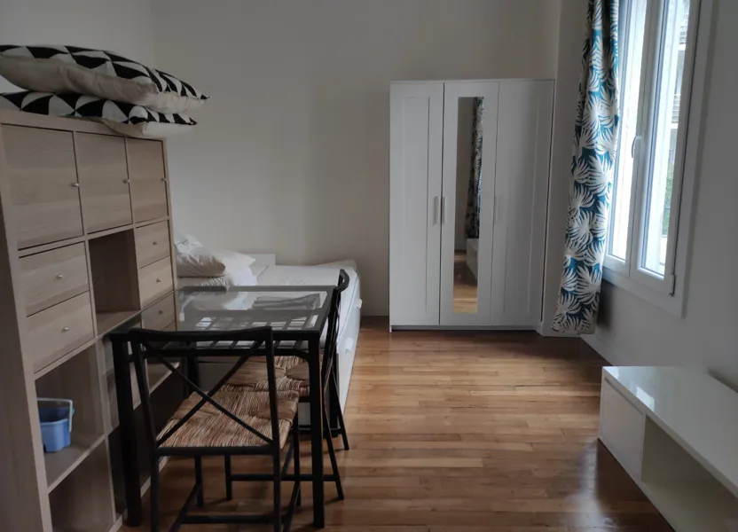 Flat Rue de Meudon in Issy-les-Moulineaux