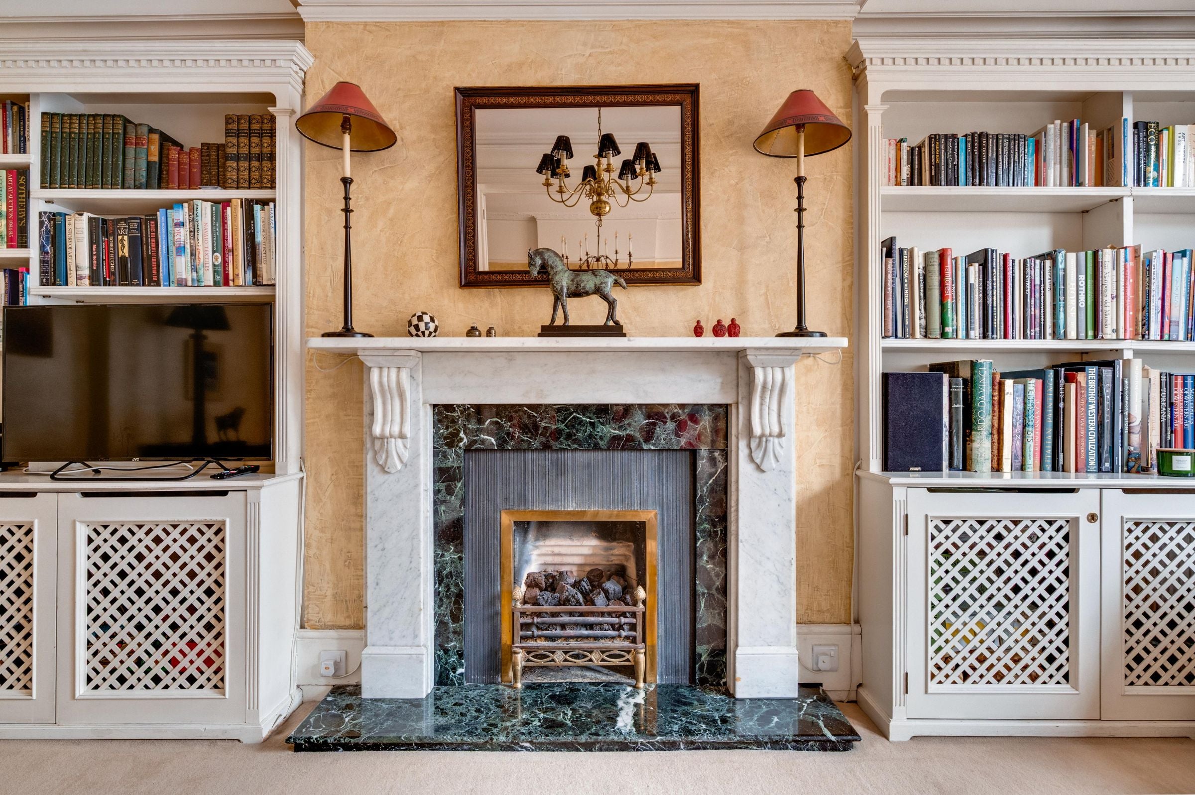 Flat Drayton Gardens in Greater London