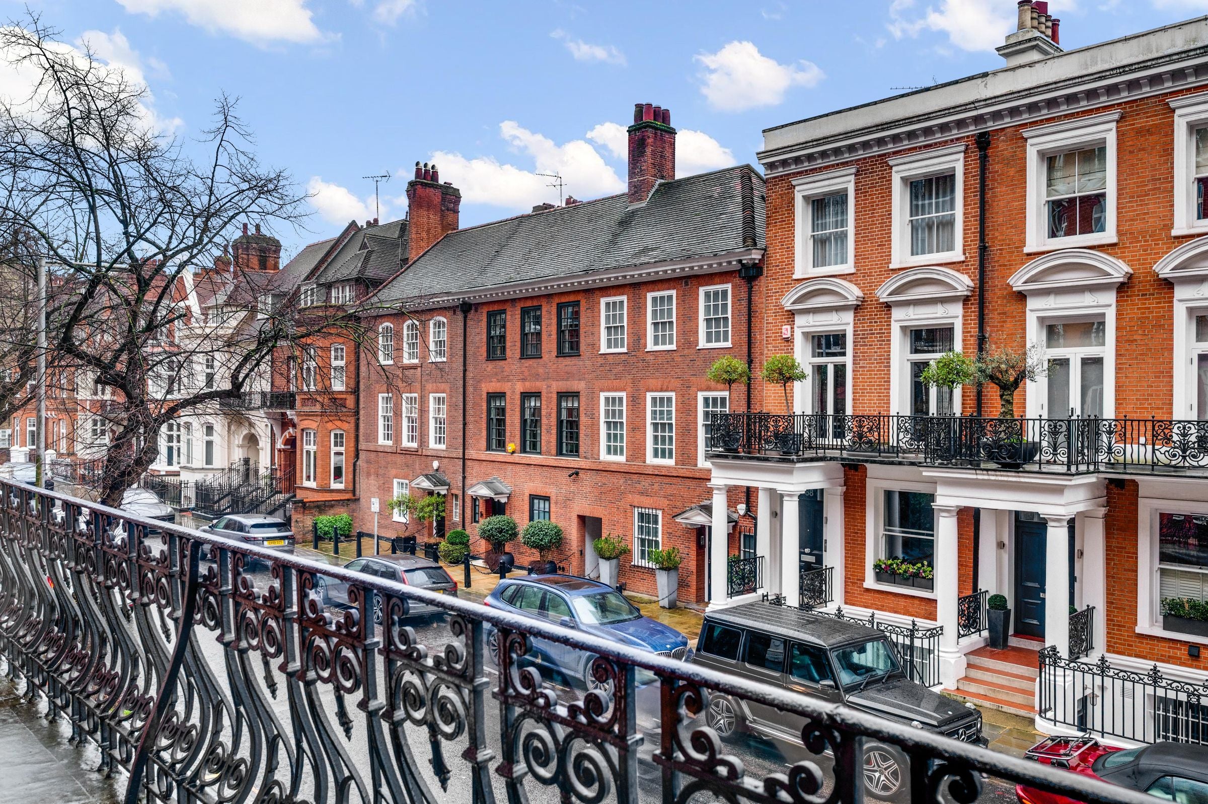 Flat Drayton Gardens in Greater London