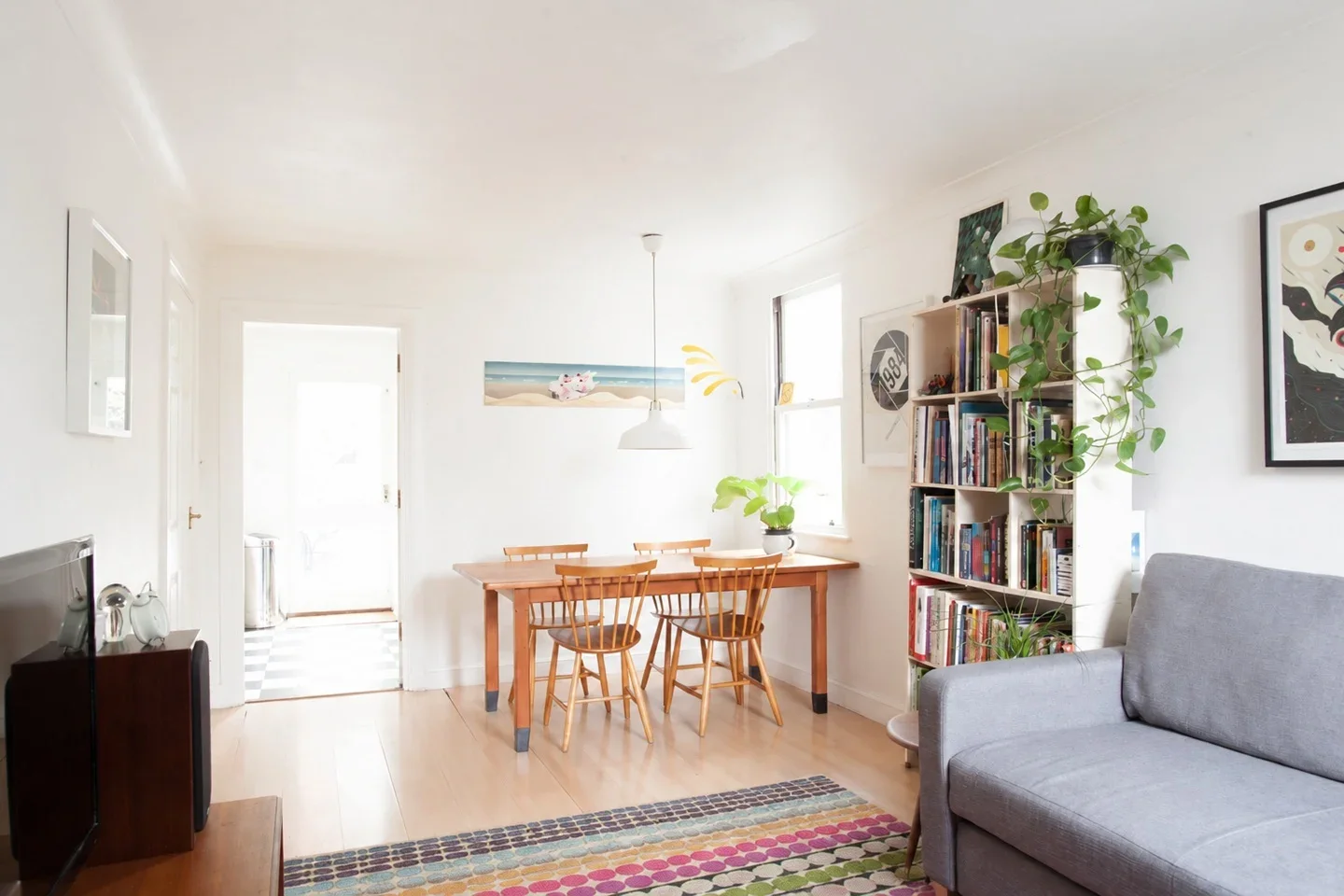 Flat Albion Road in Greater London