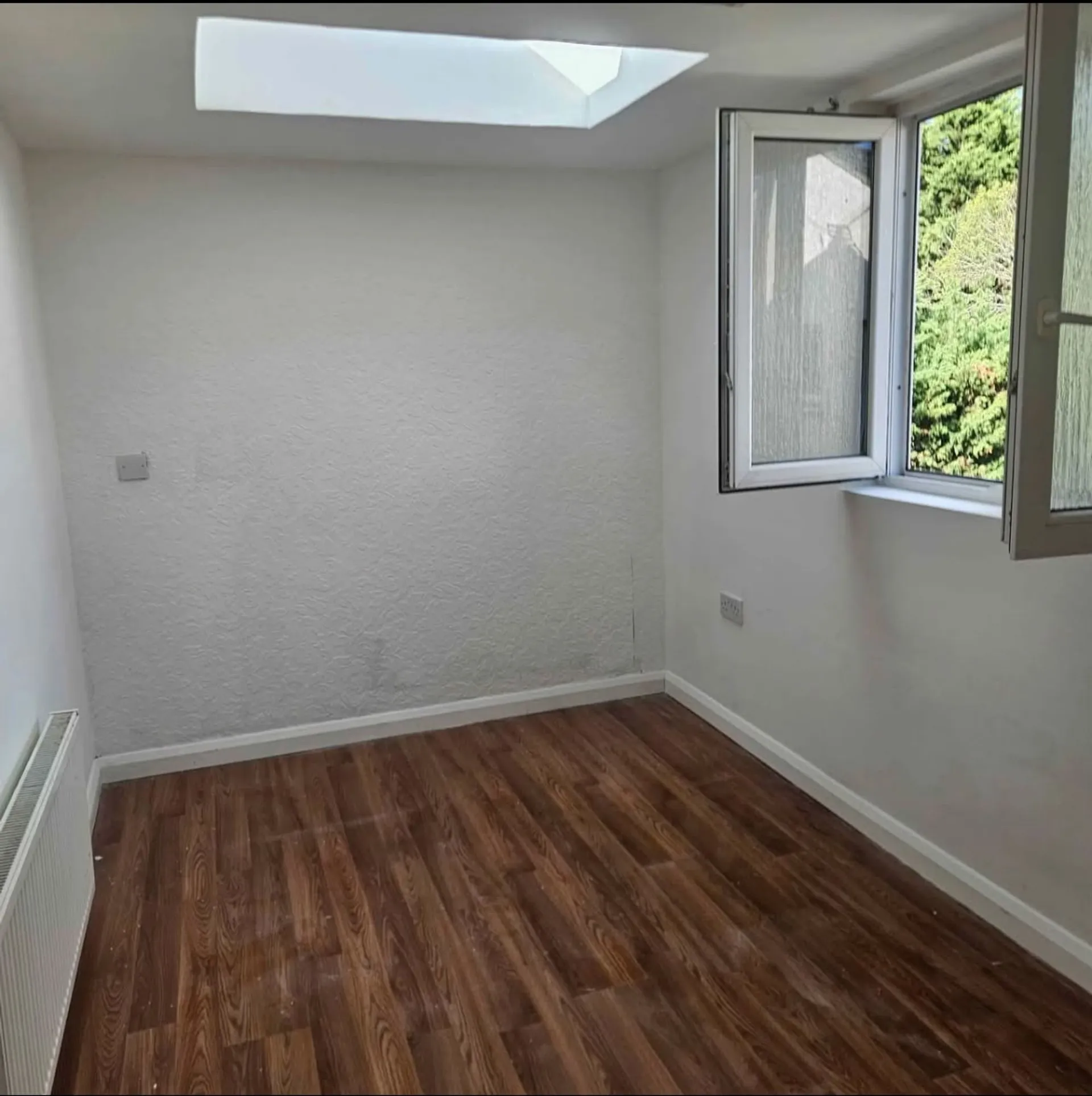 Flat Temple Road in Greater London