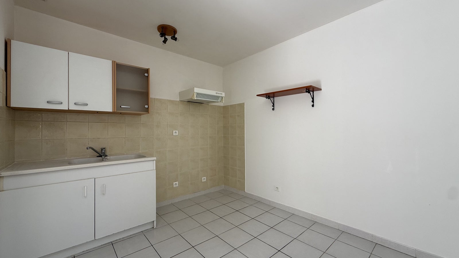 Appartement Chemin de la Fare à Saint-Étienne-de-Fontbellon