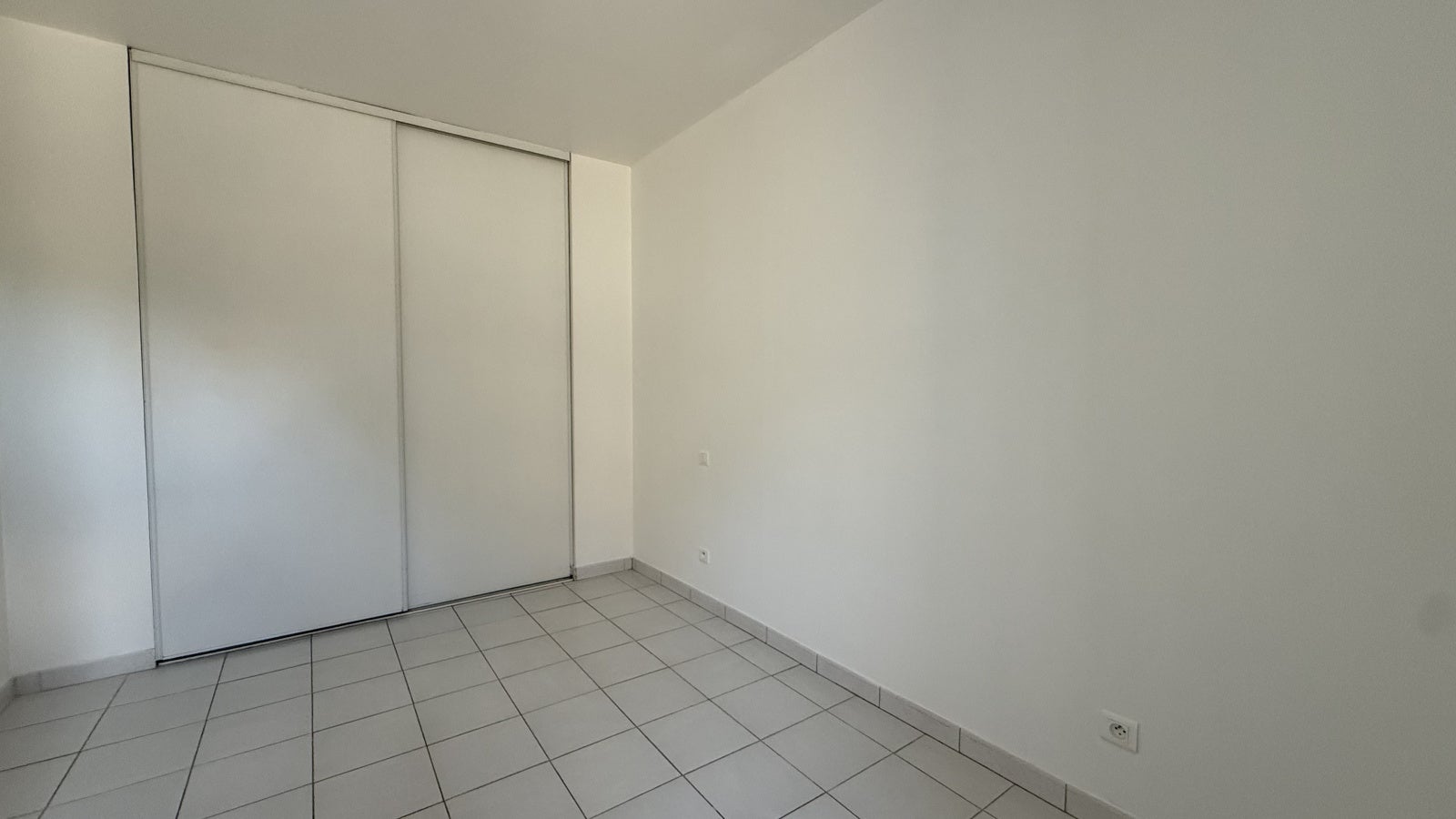 Appartement Chemin de la Fare à Saint-Étienne-de-Fontbellon
