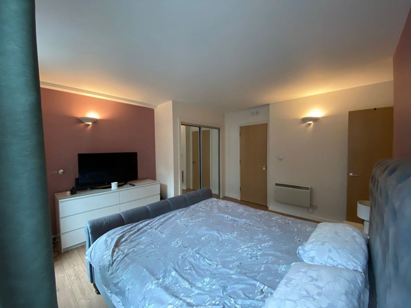 Room Queen's Road in Nottingham
