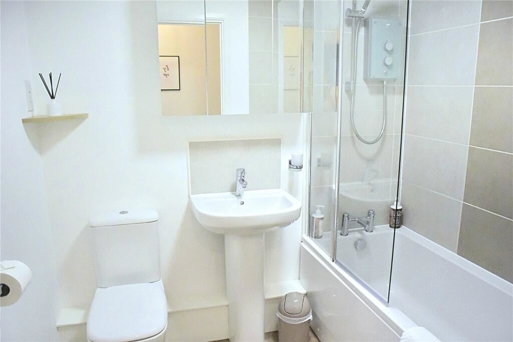 Flat Buttermere Crescent in Doncaster
