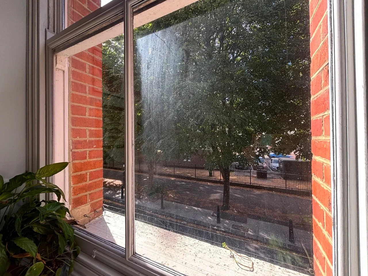 Flat Gosset Street in Greater London