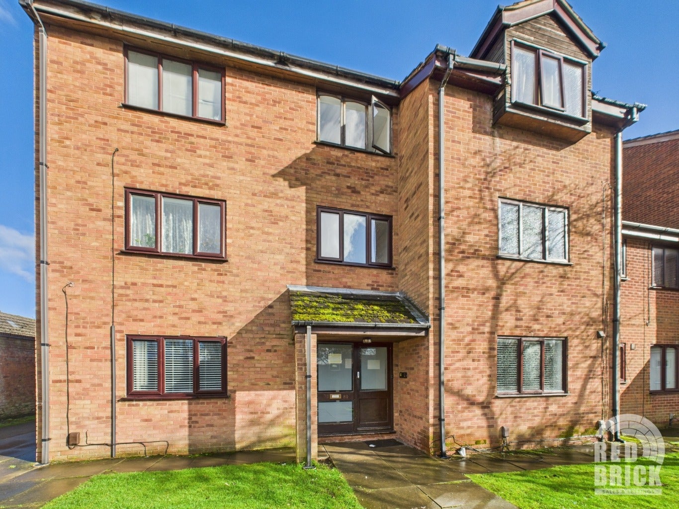 Flat Paynes Lane in Coventry