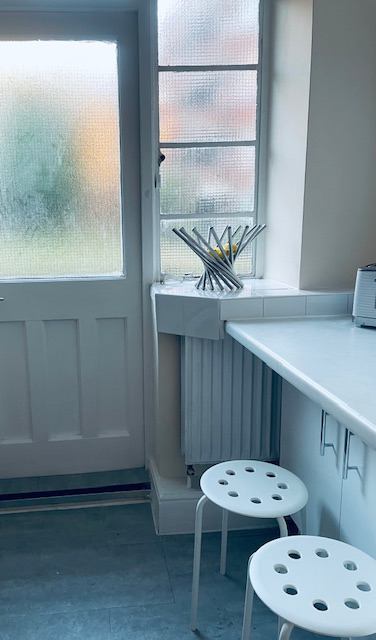 Room Acacia Road in City of Westminster
