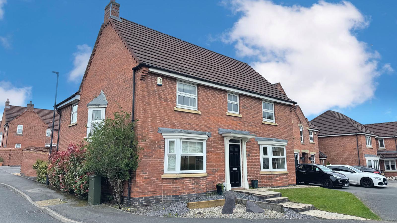 Flat Middlefield Close in Derby