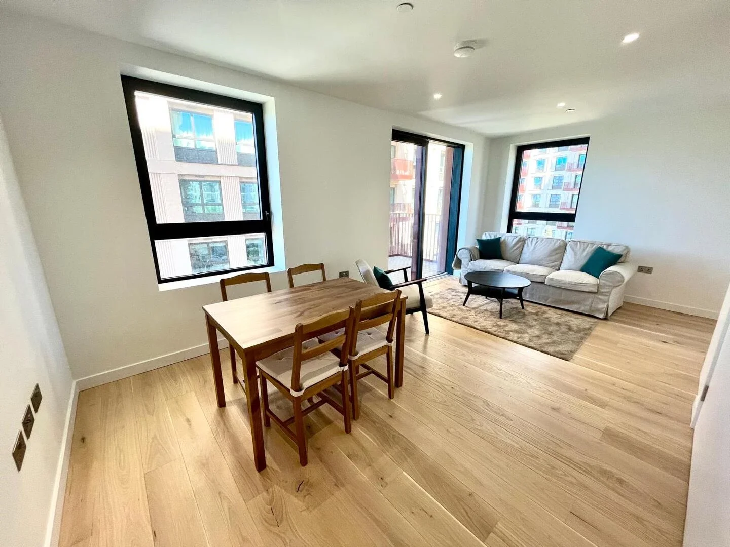 Flat East Parkside in Greater London