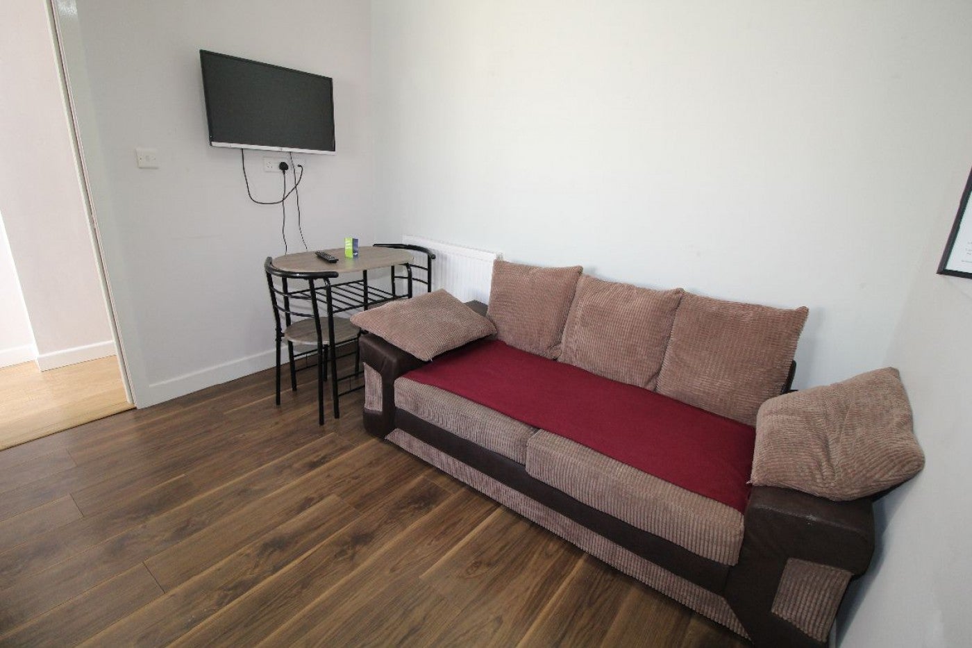 Flat Hawkins Street in Preston