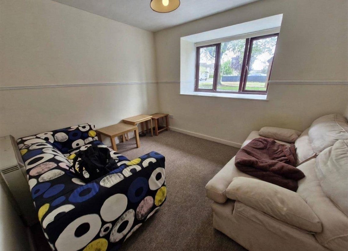 Flat St James Lane in Coventry