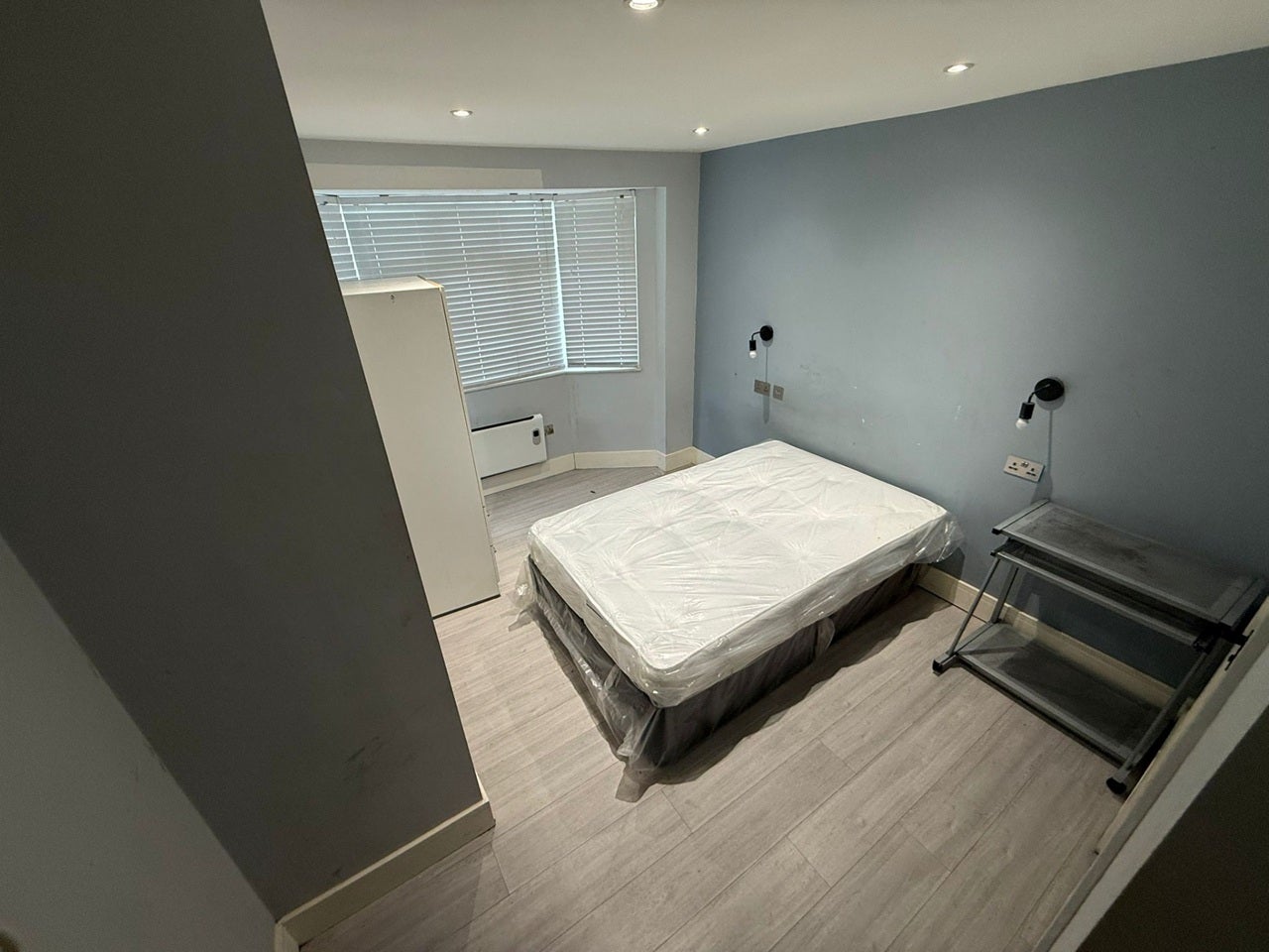 Room Palgrave Avenue in Greater London