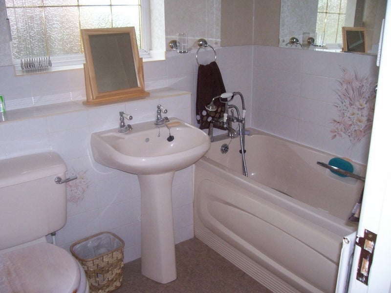 Room Geneva Drive in Stoke-on-Trent