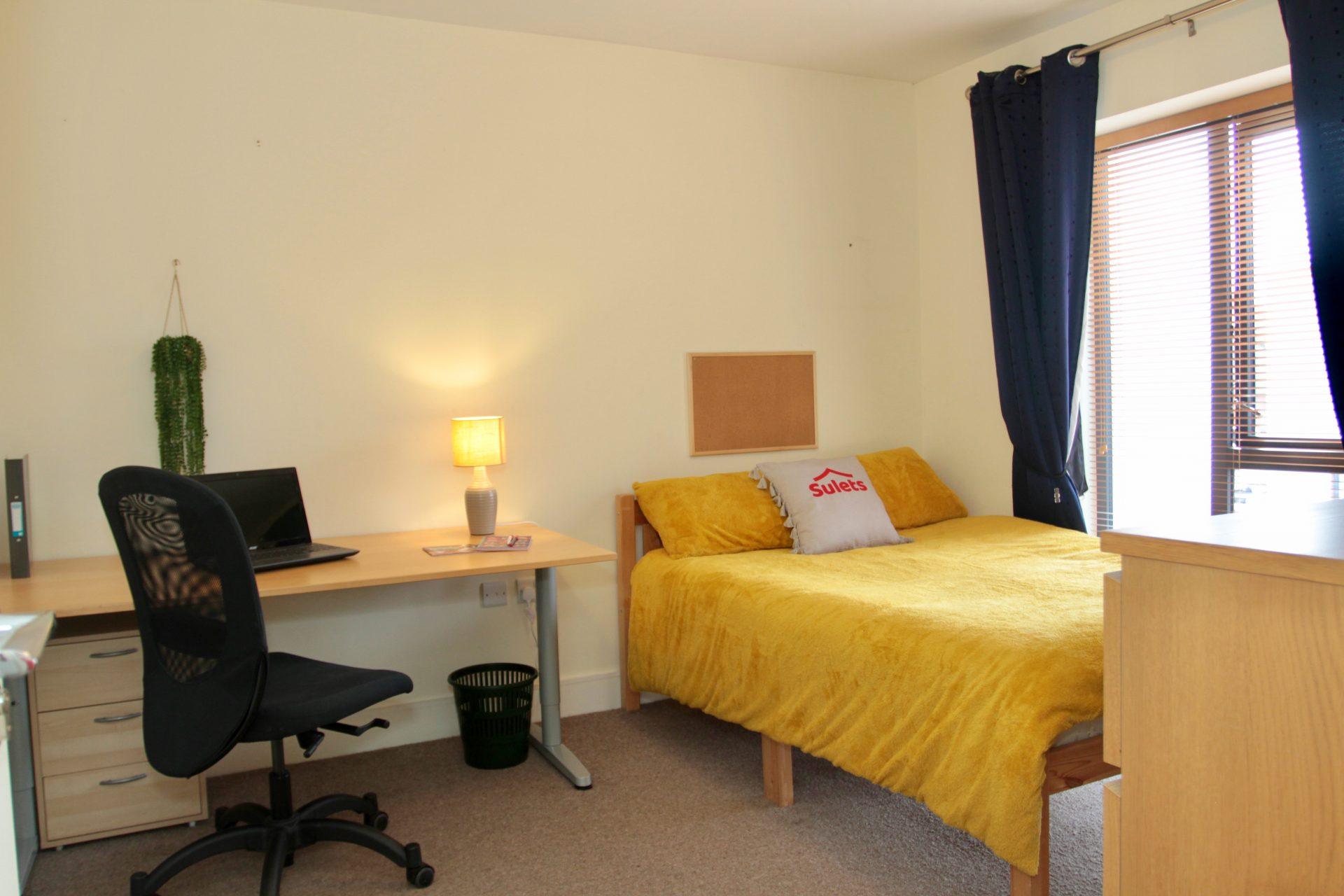 House Wheatsheaf Way in Leicester