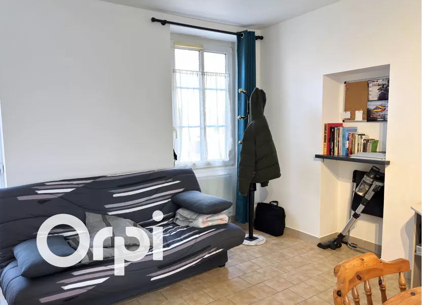 Appartement D 73 à Les Essarts-le-Roi