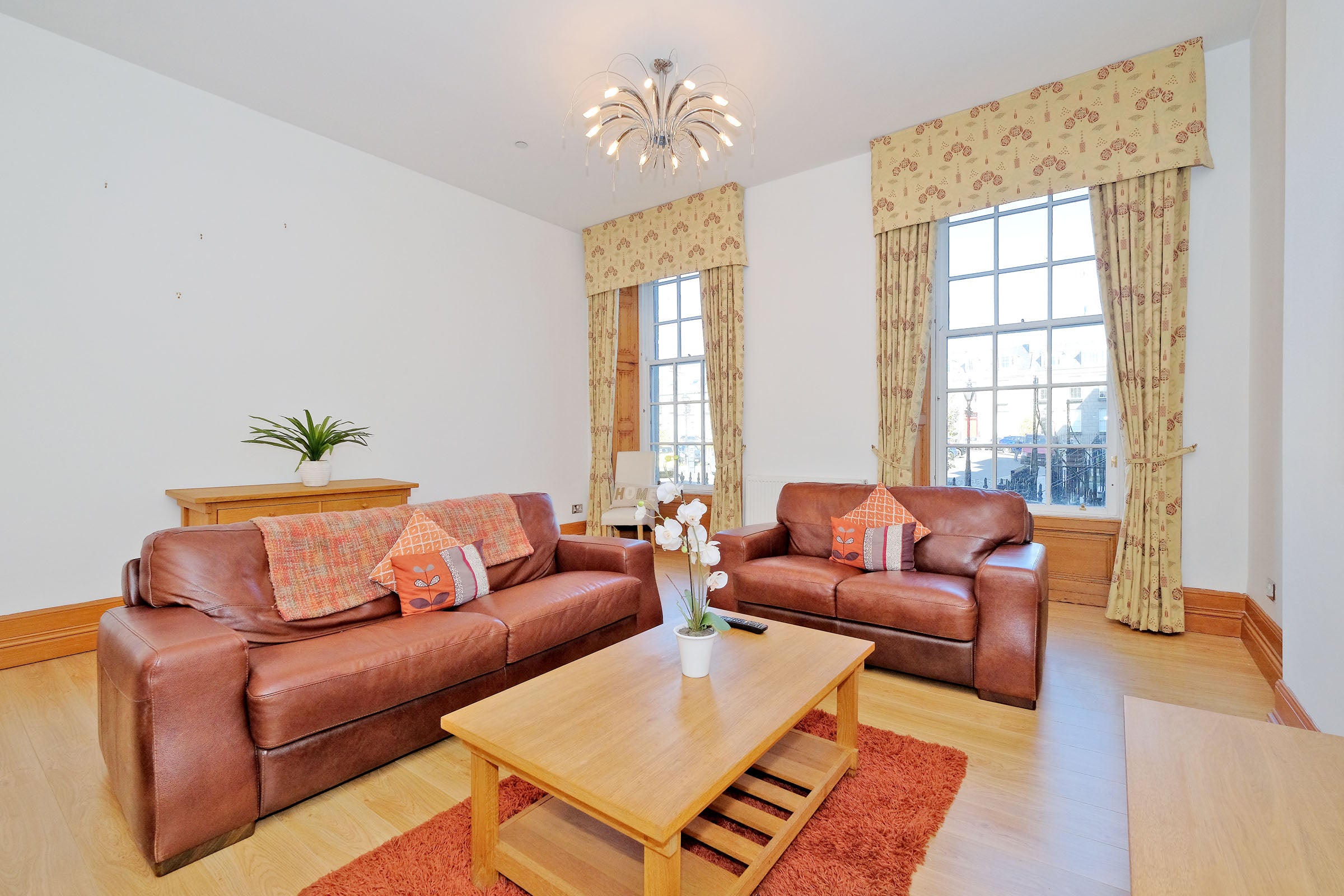 Flat Golden Square in Aberdeen City