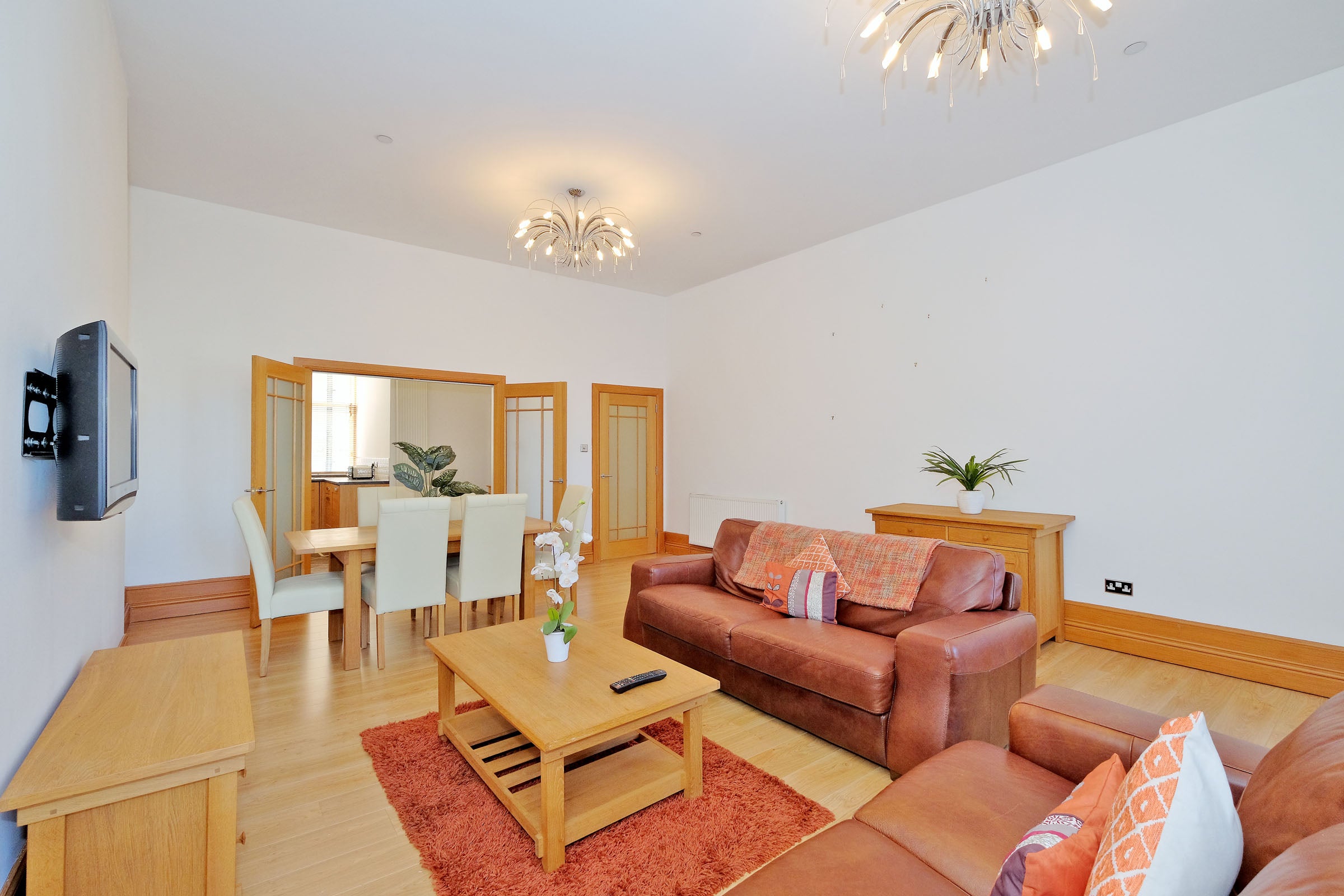 Flat Golden Square in Aberdeen City