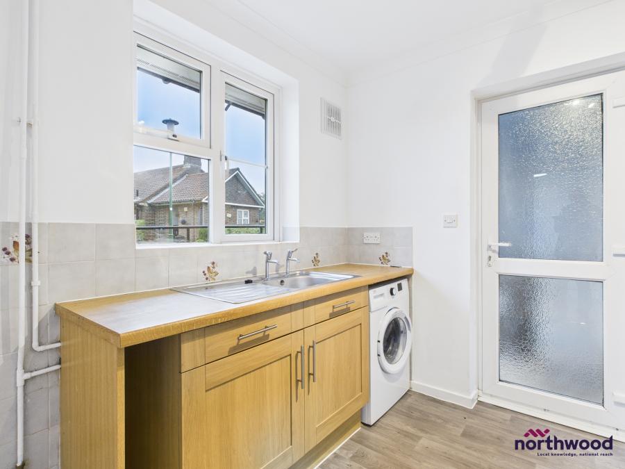 Flat Farlaine Road in Eastbourne
