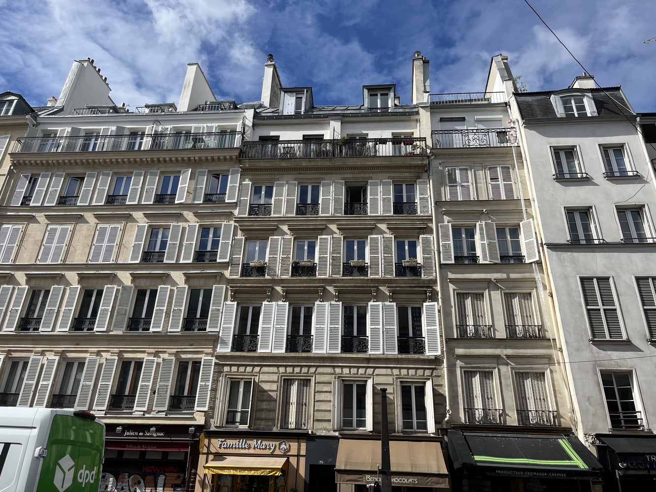 Appartement Rue Saint-Antoine à Paris