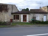 House Route du Cournau in Portets