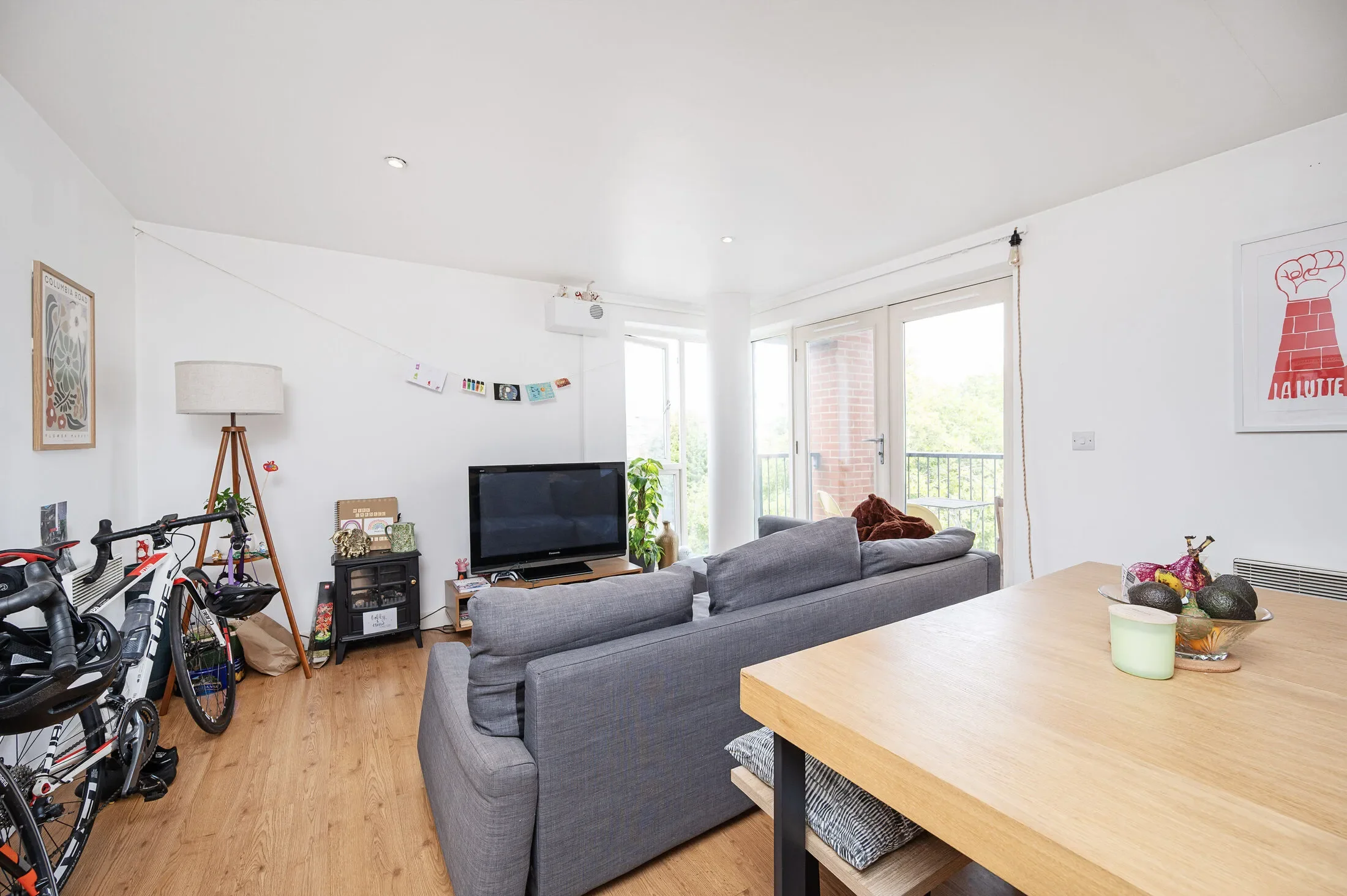 Flat Lacey Mews in Greater London